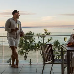 fairshore-noosa.queenslandhotels.net/